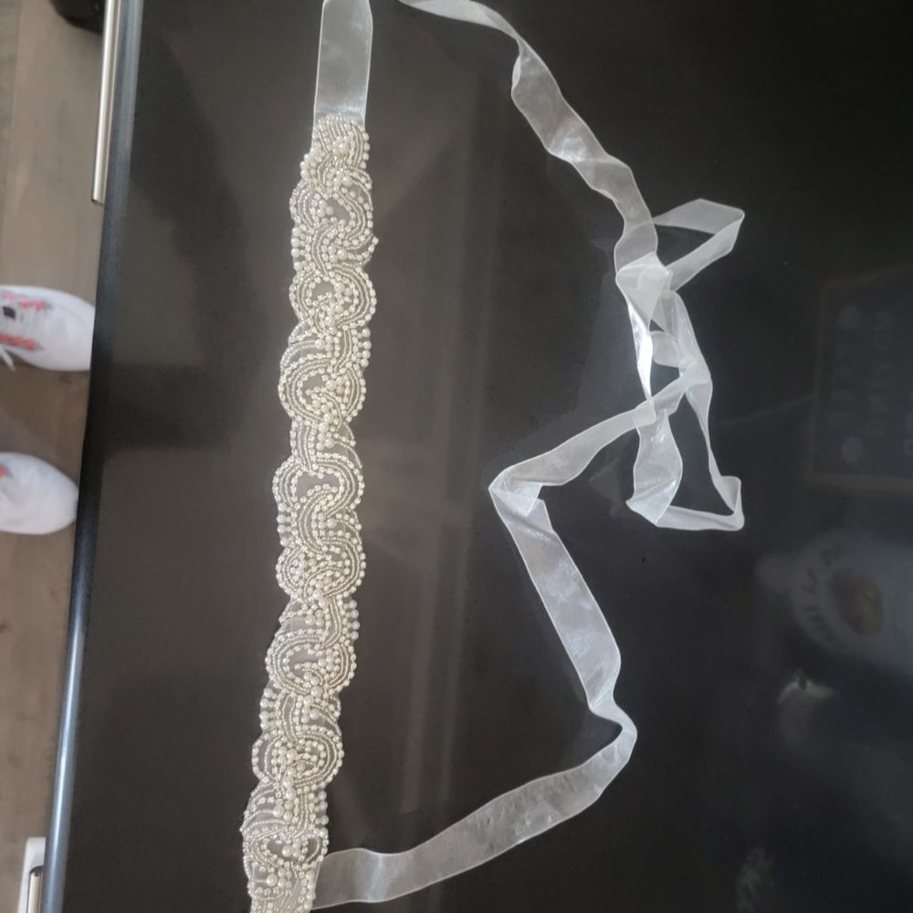 Wedding Dress NWT - Picture 4 of 7